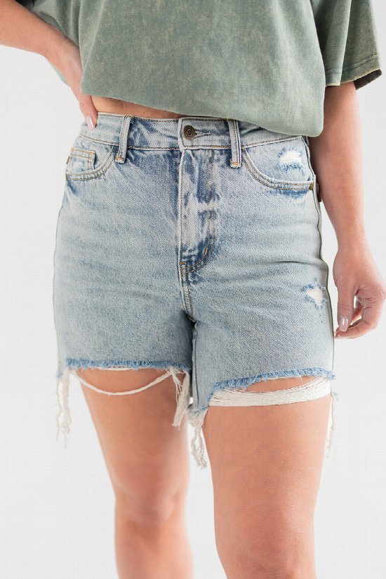 Cutoff Season Shorts